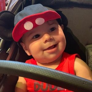 Meet your Posher, Danielle